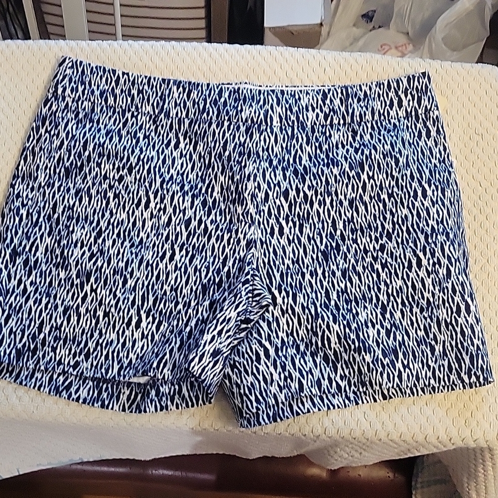 Womens kenar patterned shorts, size 6